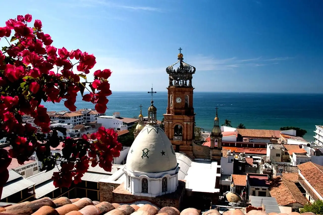 Parroquia de Nuestra Señora de Guadalupe | Icono de Puerto Vallarta, Jalisco