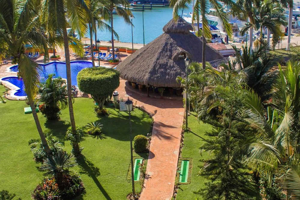 hotel-flamingo-vallarta-hotel-and-marina-en-puerto-vallarta-portada