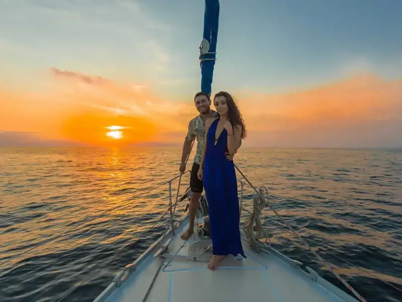 Luxury Sunset Sailing | Velero al Atardecer en Puerto Vallarta