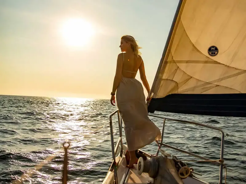 Luxury Sunset Sailing | Velero al Atardecer en Puerto Vallarta
